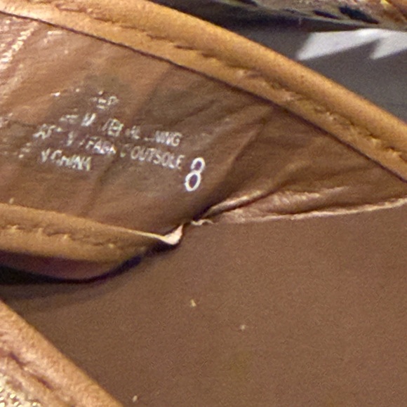 Yellow Box Women's Brown and Black Sandals - Picture 4 of 6